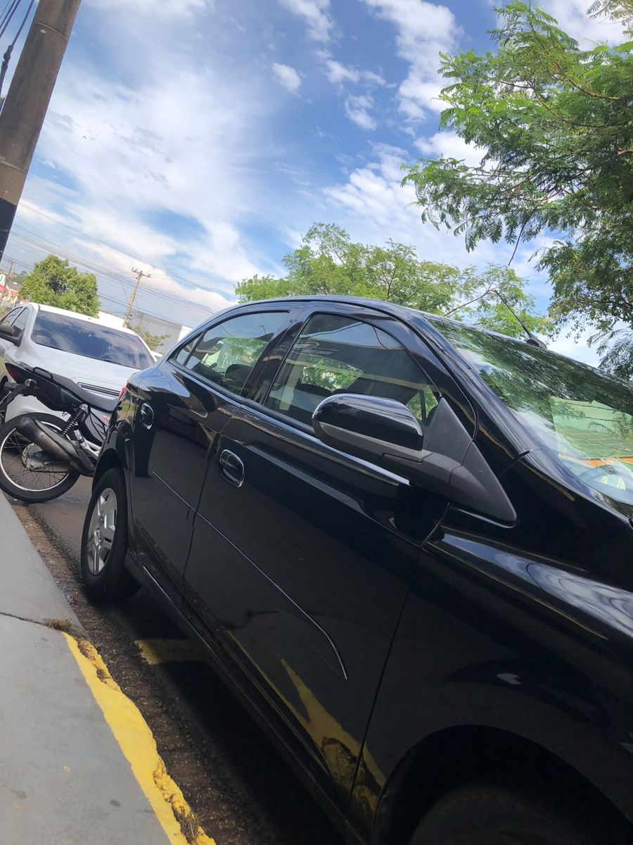 Chevrolet Prisma — depois